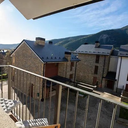 Tu Hogar En El Pirineo Aventura Y Montana