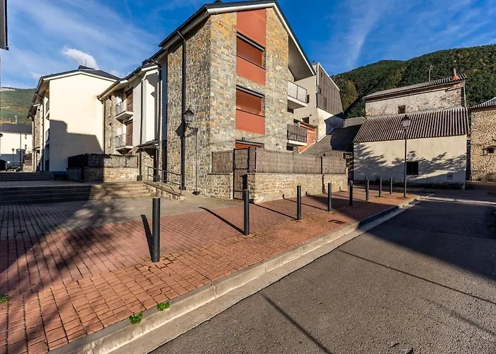 Lägenhet Tu Hogar En El Pirineo Aventura Y Montana *